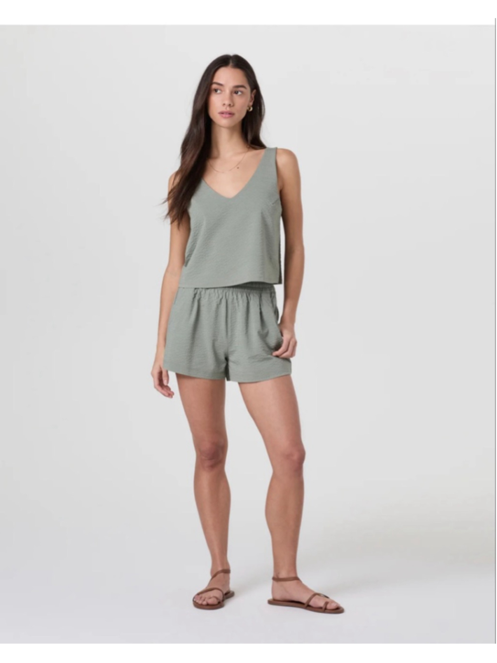 Women's Vuori Villa Textured Crop Tank M and Matching Shorts L Laurel Green - Picture 2 of 13